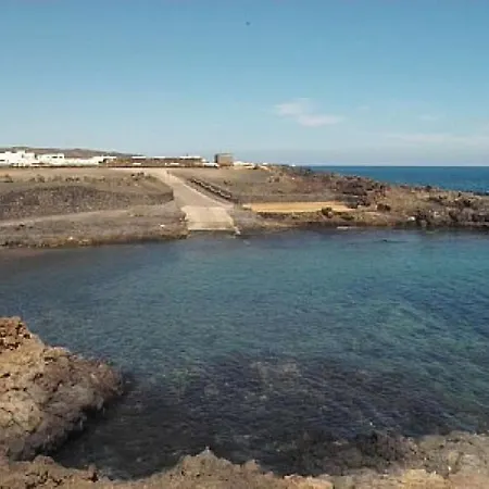 Sleeps 4 Wifi 公寓 Guatiza
